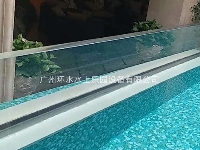 透明游泳池